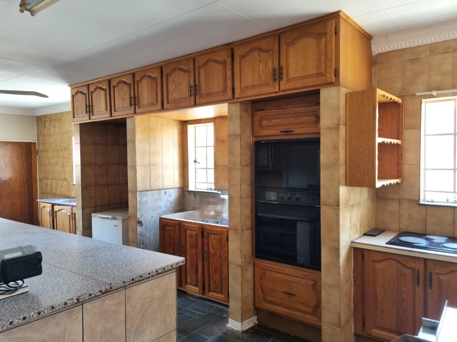 Commercial Property for Sale in Olifantsnek North West